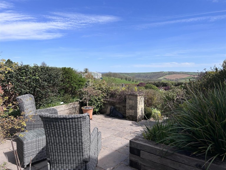 Images for Chittlehamholt