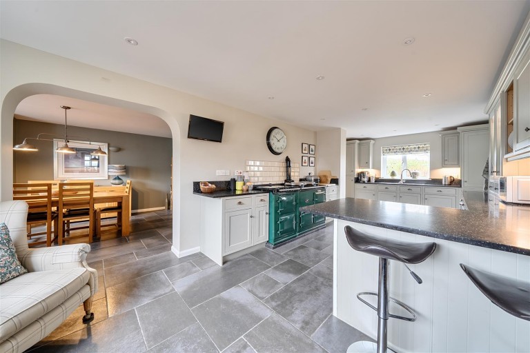 Images for Chittlehamholt