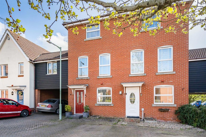 Click the photo for more details of Sperling Drive, Haverhill