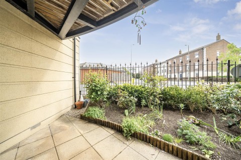 Click the photo for more details of Limborough Road, Wantage