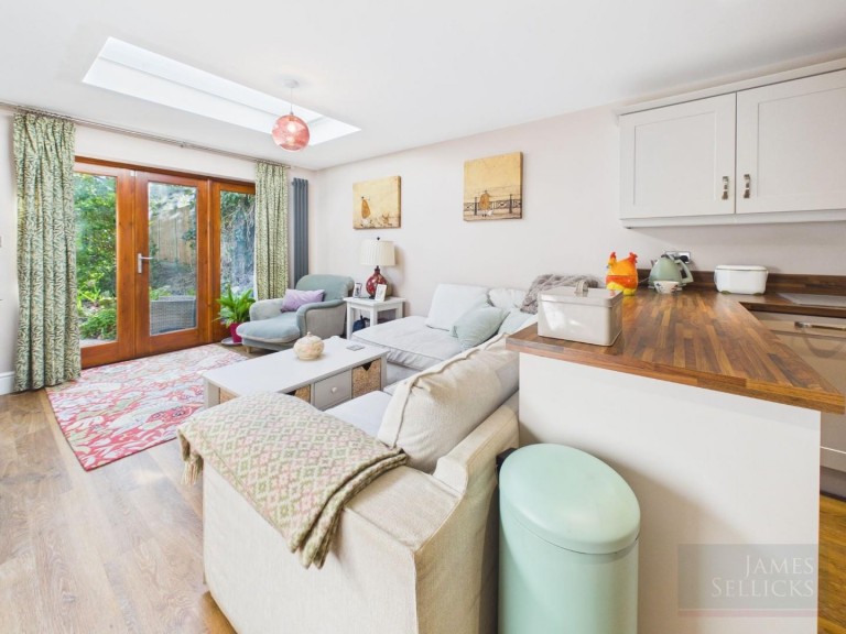 Images for The Broadway, Oadby, Leicestershire