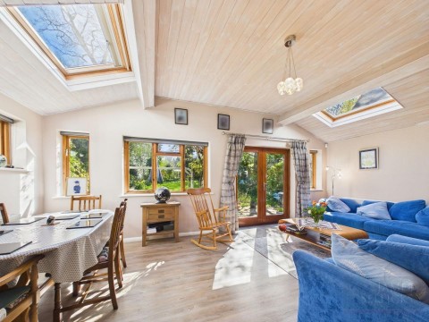 Click the photo for more details of The Broadway, Oadby, Leicestershire