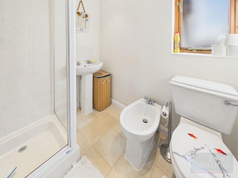 Images for The Broadway, Oadby, Leicestershire