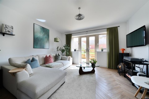 Click the photo for more details of Broadleaf Road, Lutterworth, Leicestershire, LE17