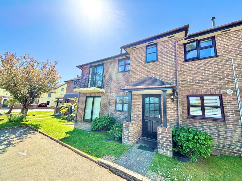 Click the photo for more details of Steyne Road, Bembridge
