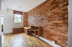 Images for High Street, Silverstone, NN12