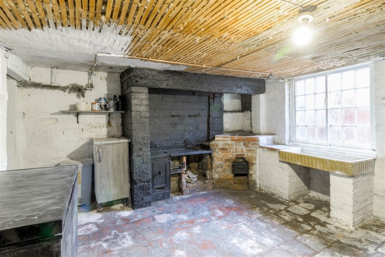 Images for Coleshill Road, Atherstone, CV9