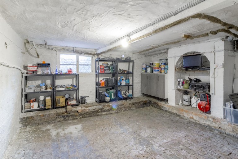 Images for Coleshill Road, Atherstone, CV9