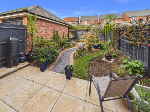 Click the photo for more details of Harvest Road, Wellington Place, Market Harborough