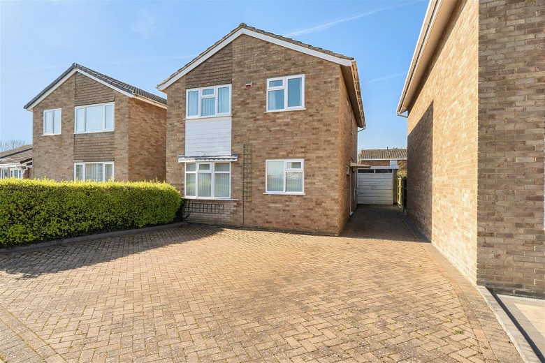 Click the photo for more details of Norton Leys, Rugby, CV22