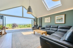 Images for Stockland, Honiton