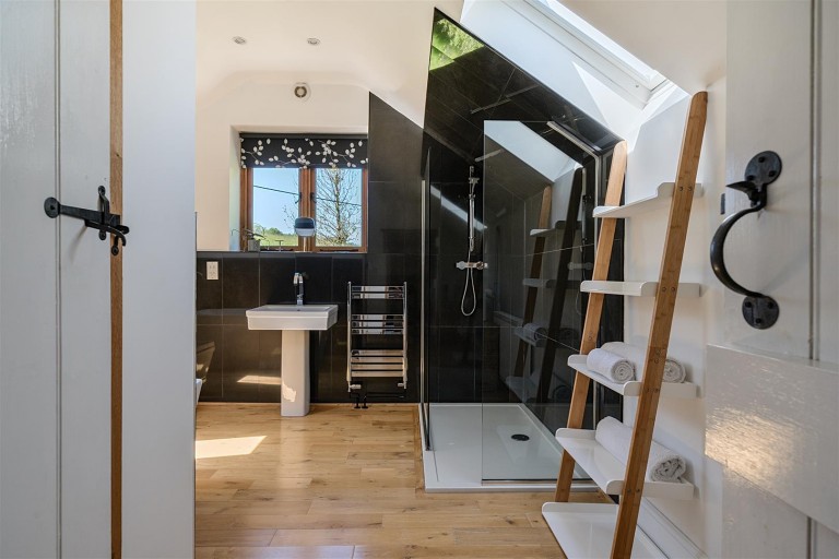 Images for Stockland, Honiton