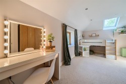 Images for Stockland, Honiton