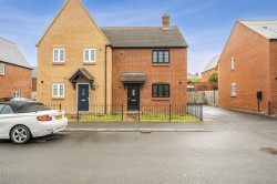 Images for Aintree Avenue, Towcester, NN12