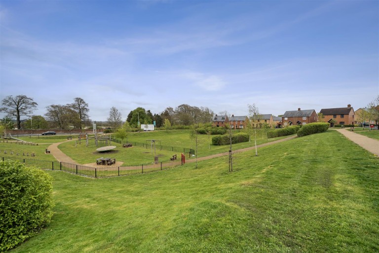 Images for Aintree Avenue, Towcester, NN12