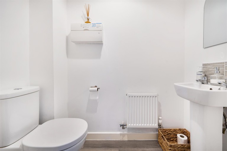 Images for Aintree Avenue, Towcester, NN12