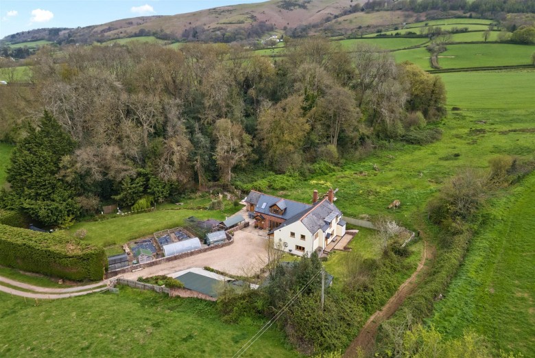 Click the photo for more details of Bicknoller, Taunton