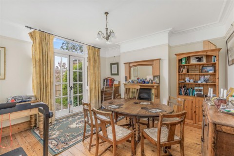 Click the photo for more details of Bloxham Road, Banbury - Arts and Crafts influence
