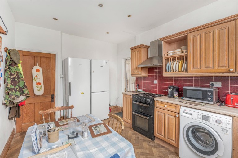 Images for Bloxham Road, Banbury - Arts and Crafts influence