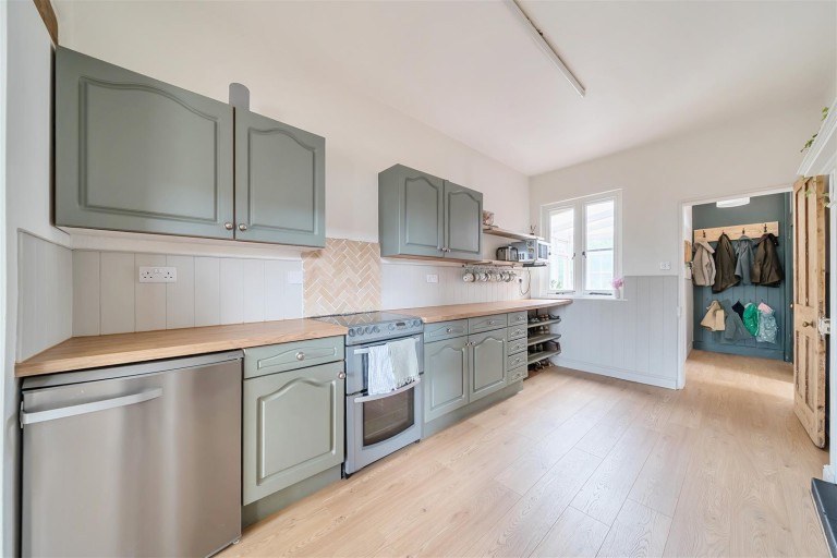 Images for Thorverton, Exeter