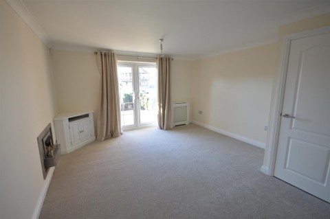 Click the photo for more details of Park Lane, Burton Waters, Lincoln