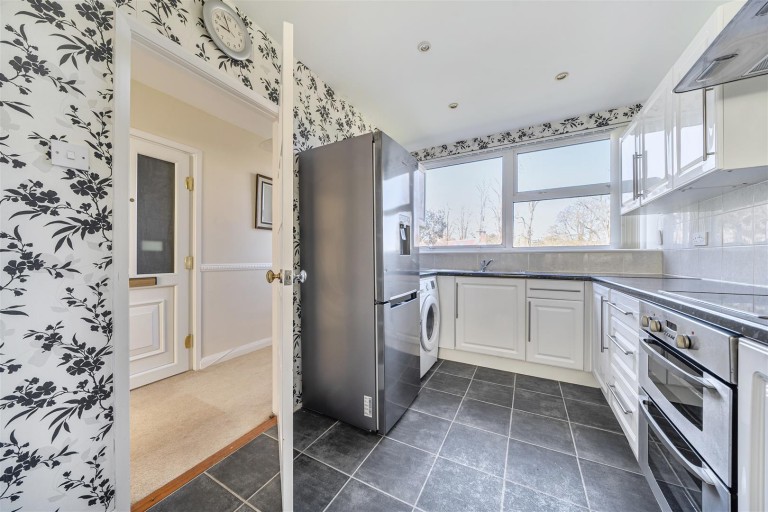 Images for Ash Court, Rugby, CV22