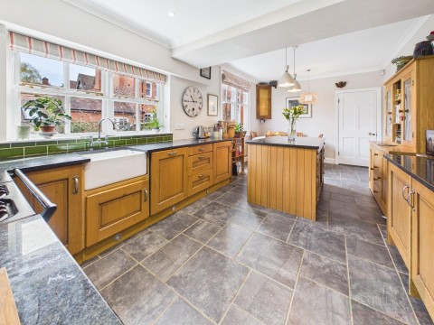 Click the photo for more details of Stoneygate Road, Stoneygate, Leicester