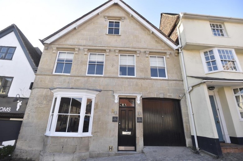 Click the photo for more details of Kingsbury Street, Marlborough