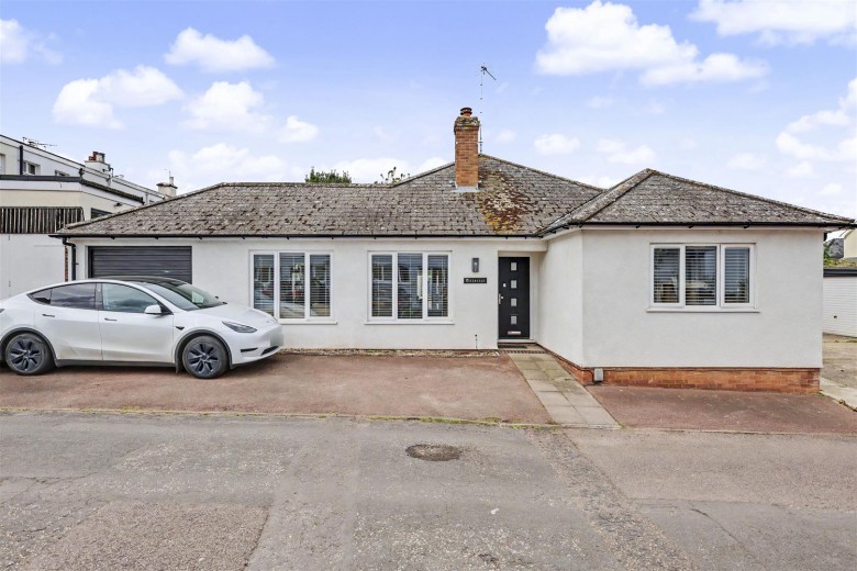 Click the photo for more details of New Road, Saffron Walden