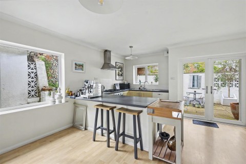 Click the photo for more details of New Road, Saffron Walden
