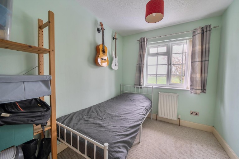 Images for Calvert Road, Greens Norton, NN12