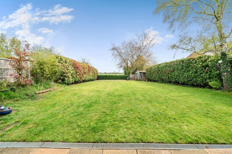 Images for Calvert Road, Greens Norton, NN12