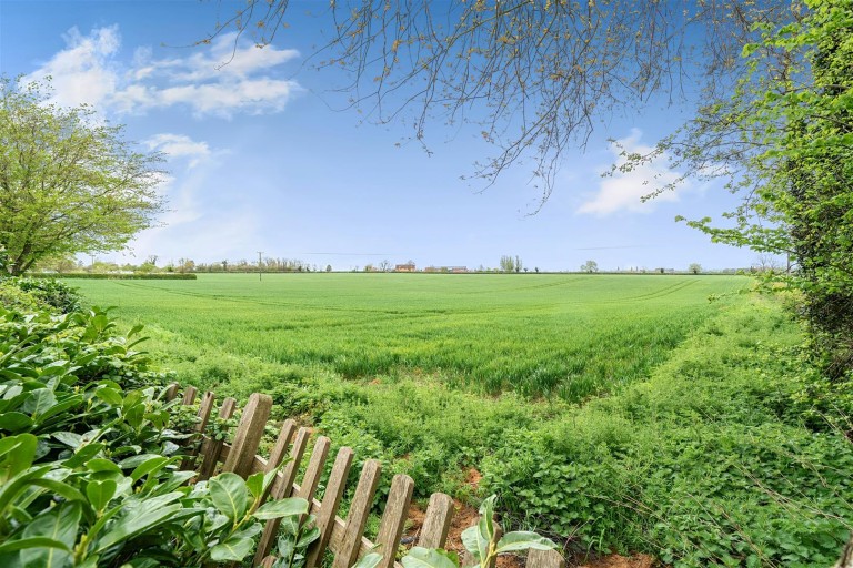 Images for Calvert Road, Greens Norton, NN12