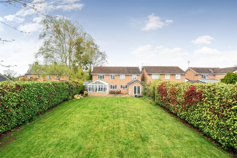 Images for Calvert Road, Greens Norton, NN12