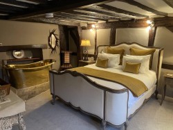 Images for Kingsbury Street, Marlborough