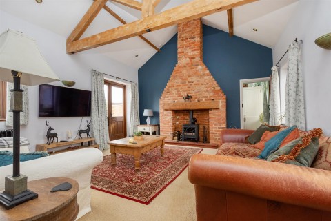 Click the photo for more details of Woolscott, Rugby, CV23