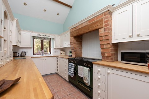 Click the photo for more details of Woolscott, Rugby, CV23