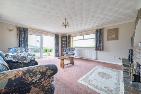 Click the photo for more details of Manor Park, Duloe, Liskeard