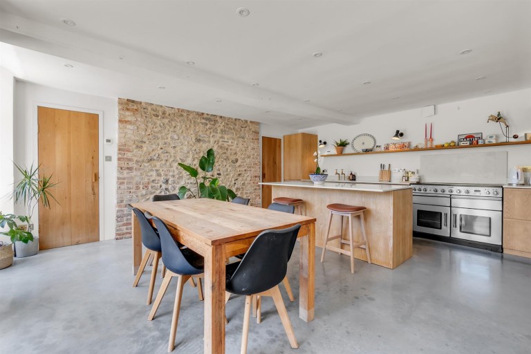 Images for Dalwood, Axminster