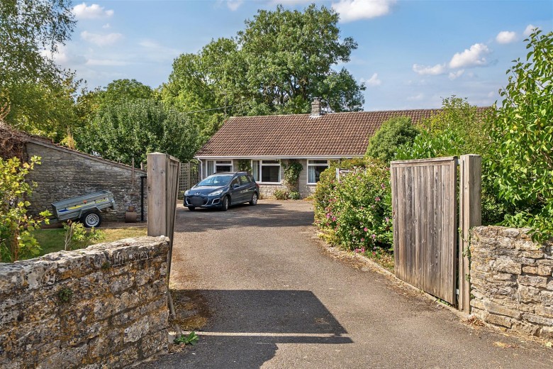 Click the photo for more details of High Street, Queen Camel, Yeovil