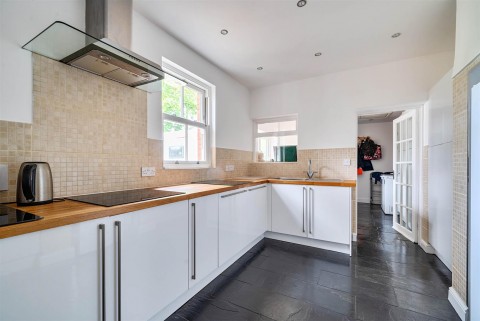 Click the photo for more details of South Villas, Cotford St. Luke, Taunton