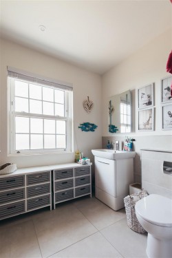 Images for Monmouth Park, Lyme Regis