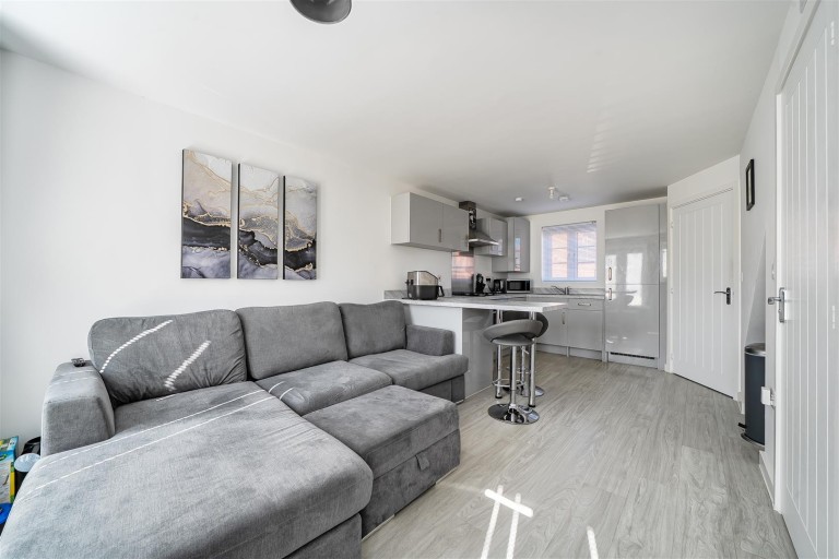 Images for Kempton Drive, Towcester, NN12