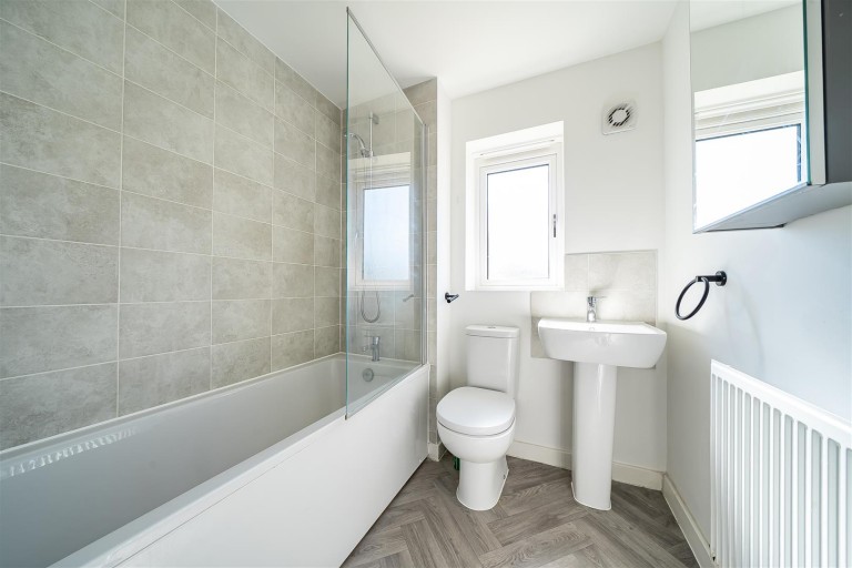 Images for Kempton Drive, Towcester, NN12