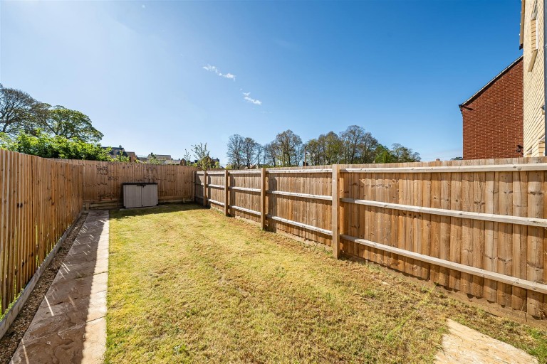 Images for Kempton Drive, Towcester, NN12