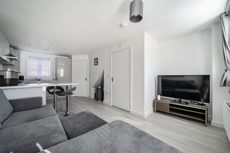 Images for Kempton Drive, Towcester, NN12