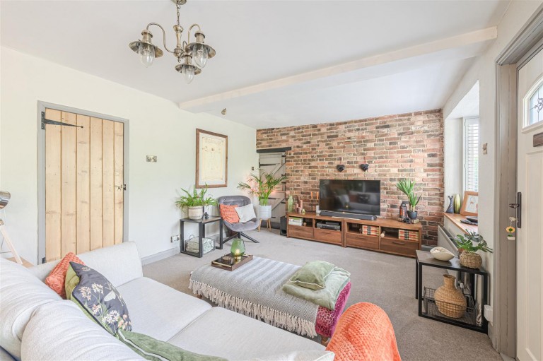 Images for Castle Road, Hartshill, CV10