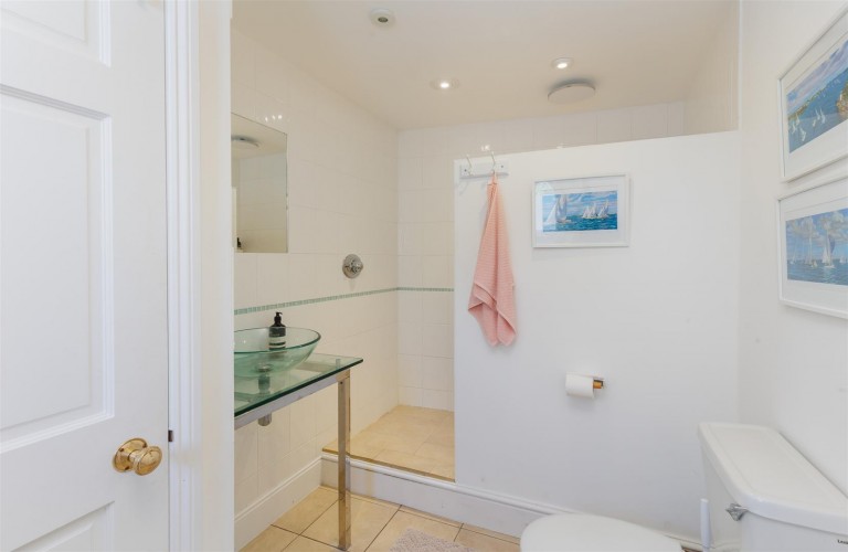 Images for Cowes, Isle of Wight