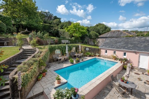 Click the photo for more details of Cowes, Isle of Wight