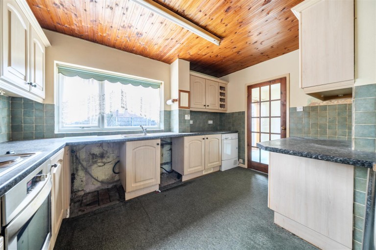 Images for Greenacres Drive, Lutterworth